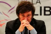 Gobernadores aliados se alinean con el peronismo y exigen a Milei liberar los fondos