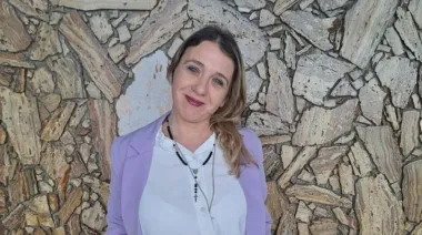 Flor Jares: la voz y la pasión