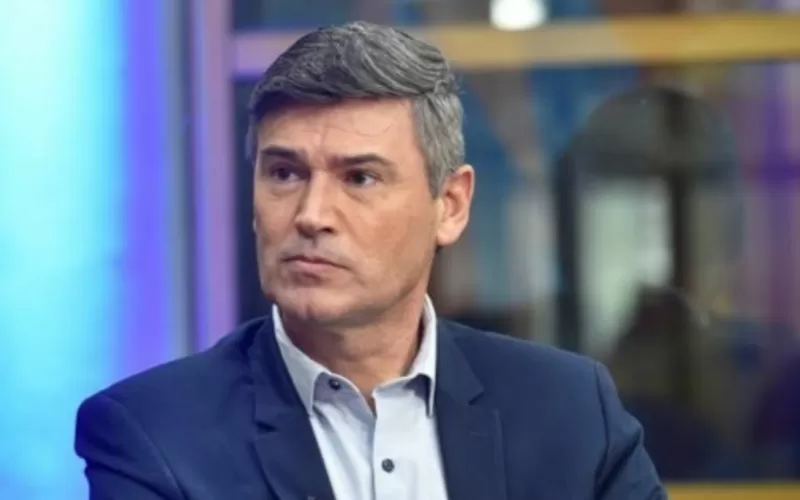 Daniel Passerini reordena y refuerza la unidad