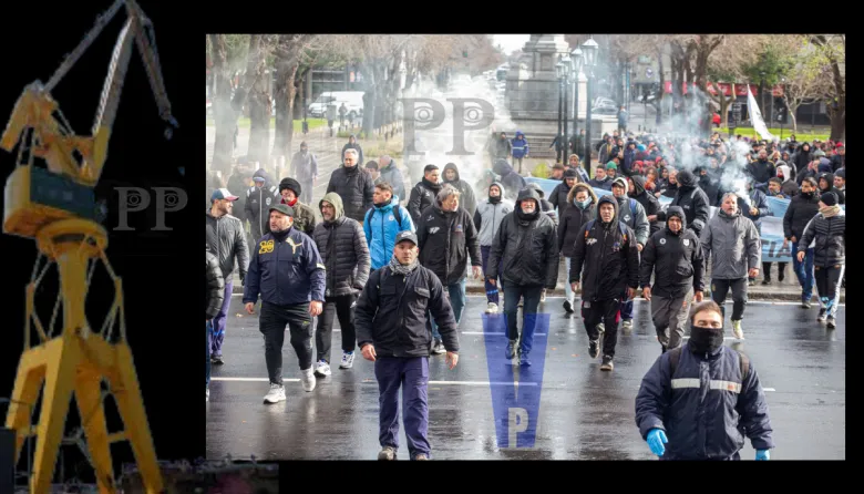 Bajo cero: el Astillero Río Santiago volvió a las calles a pedir aumento de salarios