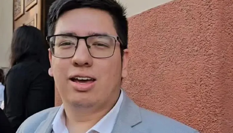 Renunció un concejal libertario que sobornaba a mujeres con sexo