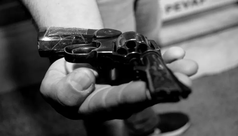 Programa de desarme juvenil en barrios populares