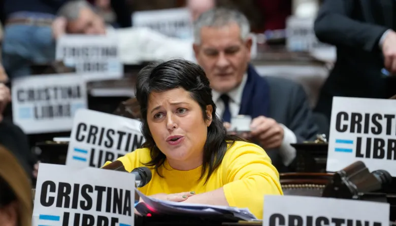 Por qué el PJ entrerriano desplazó a Carolina Gaillard y analiza expulsarla