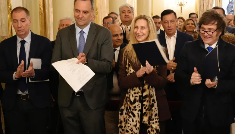 Milei evitó a la Iglesia Católica y sí recibió a evangelistas en la Casa Rosada