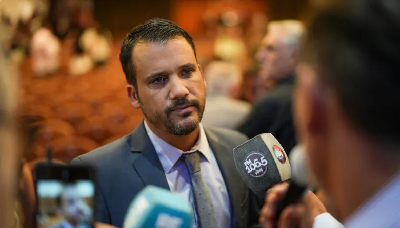 Llaryora suma intendentes al gabinete para blindar Córdoba rumbo a 2025