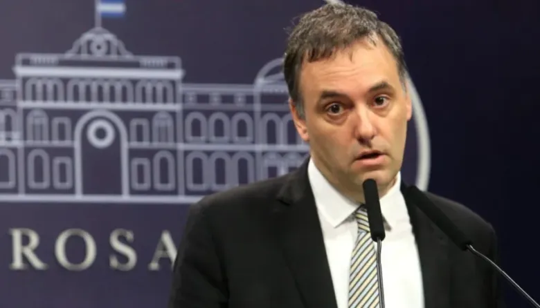 Adorni y sus propiedades: revelan otro departamento y crecen las dudas