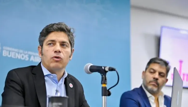 Kicillof alertó por crisis en PBA y prometió fondos a intendentes