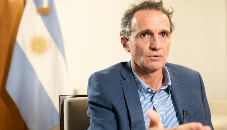 Katopodis impulsa a Aubasa y escala la pelea por las rutas en Buenos Aires