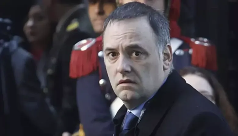 Javier Milei redobla el respaldo a Manuel Adorni y crece la preocupación interna en el Gobierno