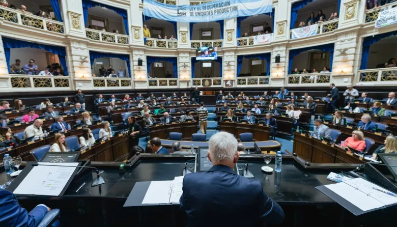 La Legislatura bonaerense entró en modo siesta y la interna peronista ya roza el papelón
