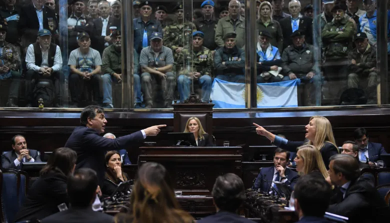 Escándalo en la Legislatura: el PJ usó la jubilación de excombatientes para arrinconar a los libertarios