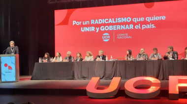 La Convención Nacional de la UCR ratificó su pertenencia a Juntos por el Cambio