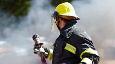 En invierno, el peligro está adentro: cómo prevenir incendios y muertes por monóxido con tecnología conectada