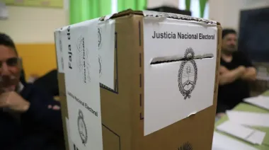 Peronismo, LLA-PRO y partidos provinciales se disputan cinco bancas clave en el Congreso