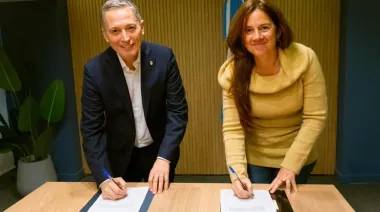 Intendentes bonaerenses rompen unidad de Fuerza Patria y lanzan lista paralela