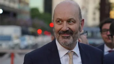 Sturzenegger en España explicó el plan laboral y económico del gobierno de Milei