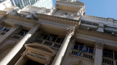 El BCRA afloja los encajes para que vuelva a moverse la economía