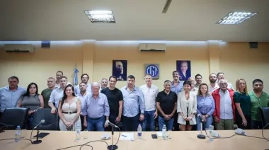 Intendentes de La Cámpora y la CGT se unen para rechazar la reforma laboral de Javier Milei