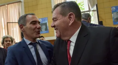 Mar del Plata: el intendente interino impulsa cobrar el alumbrado en la boleta de luz y desafía a Caputo