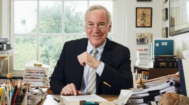 Steve Hanke destroza el plan económico de Milei y alerta por la inflación argentina