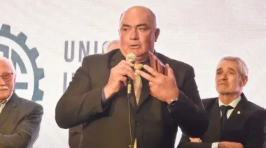 Industriales y comerciantes advierten que el modelo económico “dejará gente afuera”