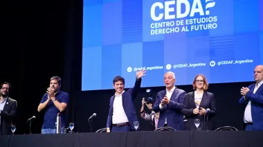 Kicillof criticó a Milei en la vigilia por Malvinas y el peronismo mostró señales de unidad