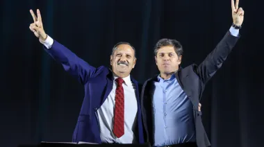 Axel Kicillof suma apoyo clave: Quintela baja su candidatura presidencial