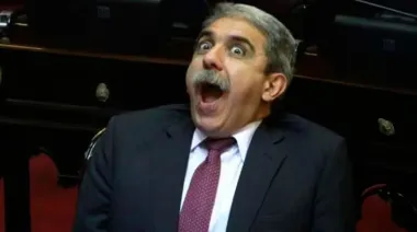 Aníbal cuestiona el liderazgo de Pichetto