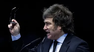 Salarios en caída: seis meses de pérdida real en Argentina