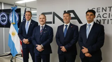 Karina Milei desplaza a Caputo en la SIDE y estalla la interna por el “FBI argentino”