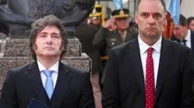 Descalabro en las encuestas: La aprobación de Milei se desplomó 10 puntos tras los escándalos de Adorni y el Caso Libra