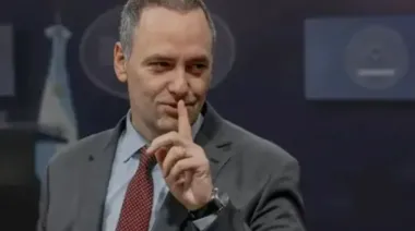 Caso Adorni: crece la interna libertaria y preocupa el silencio de la militancia digital