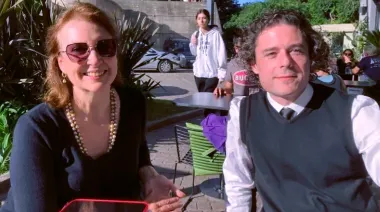 Visa cancelada, lobby chino y merluza negra: el caso Ferrara le explota en la cara al mileísmo