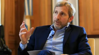 Frigerio mete mano en las jubilaciones y abre una guerra con gremios y jueces