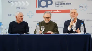 Alak y Cagliardi encabezaron una capacitación sobre las transformaciones del orden global