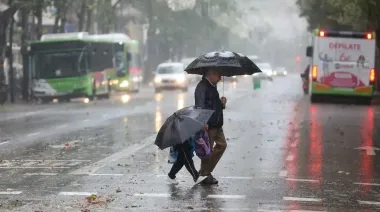 Alerta naranja: cuándo llegan las tormentas a Buenos Aires y el AMBA