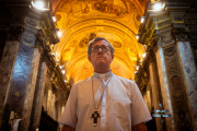 El Arzobispo le cayó duro a Milei: "¿Cuántas generaciones deberán reclamar por jubilaciones dignas?"