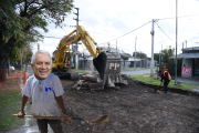 Alak inició las obras en Villa Elisa: asfalto, iluminación y mejoras en escuelas
