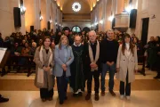 Homenaje a Evita: Alak dijo presente en la misa de la Iglesia San Francisco