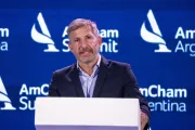 Frigerio reclamó a Milei bajar retenciones e impuesto al cheque