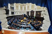 Legislatura bonaerense: la interna del peronismo y LLA bloquea las comisiones