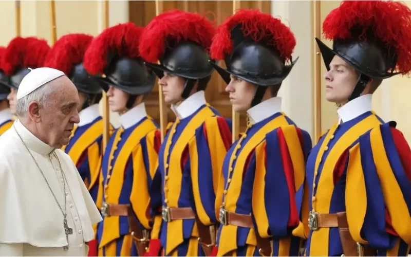Guardia suiza: los protectores del Papa en el Vaticano