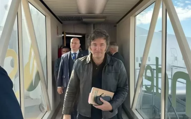 Milei: más viajes al mundo que a las provincias